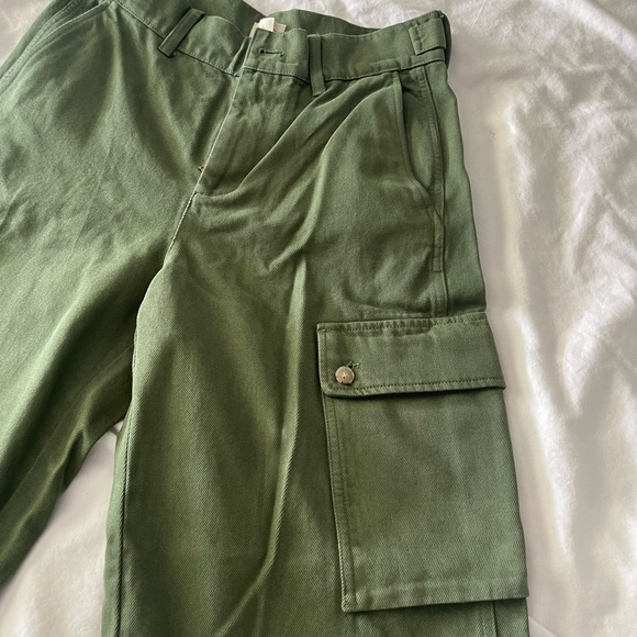 Heavy J Crew cargo pants—brand-new with tags! - Picture 2 of 5